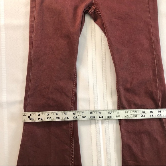 We The Free Pull on Flared Burgundy Jean Pants Size 25 - Picture 4 of 11